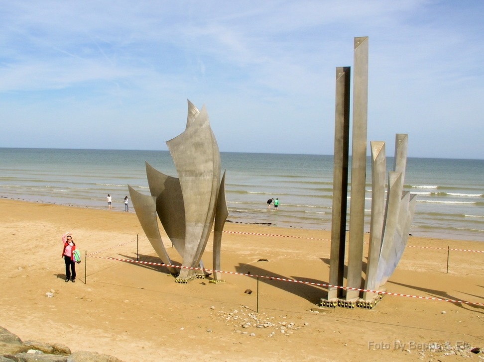 2041 Omaha beach