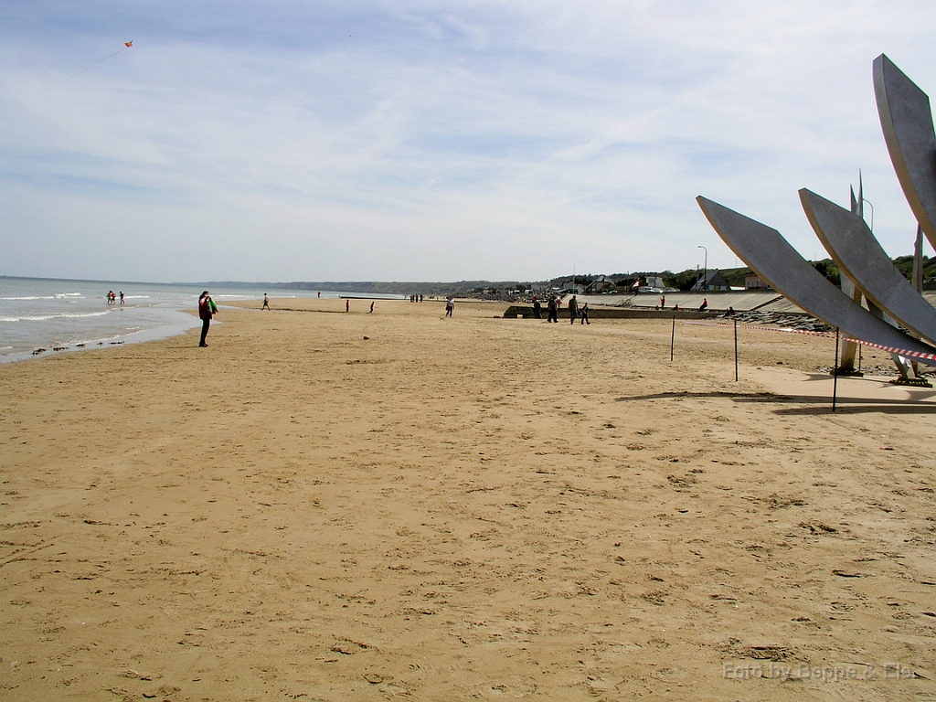 2044 Omaha beach