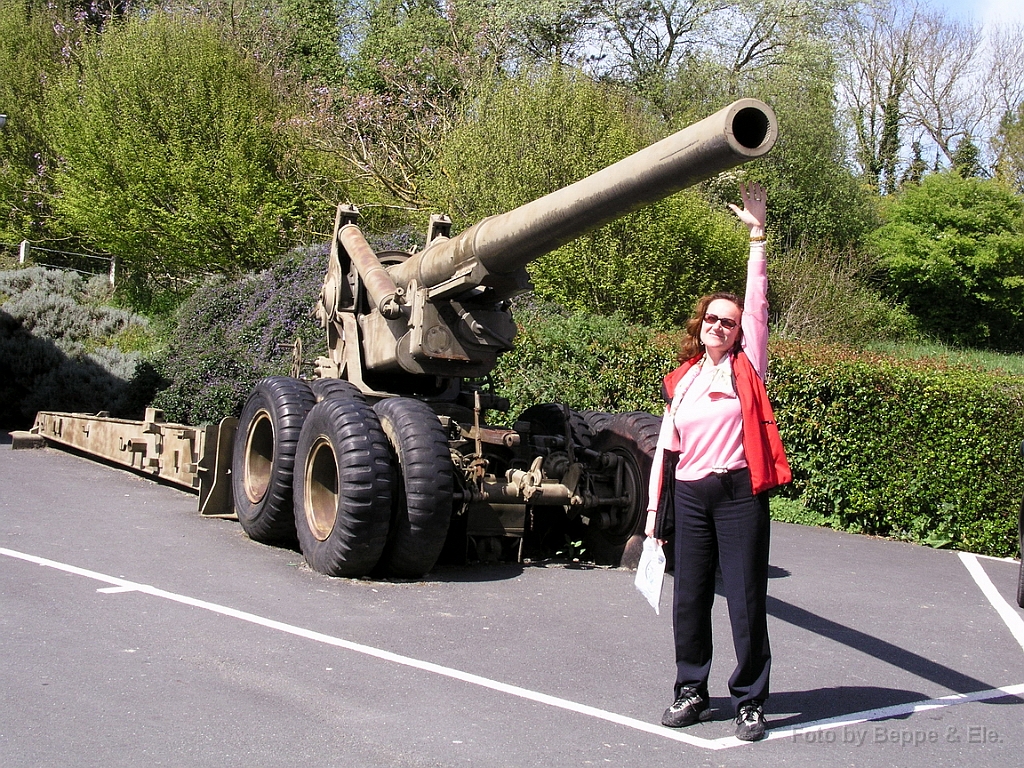 2084 Omaha beach