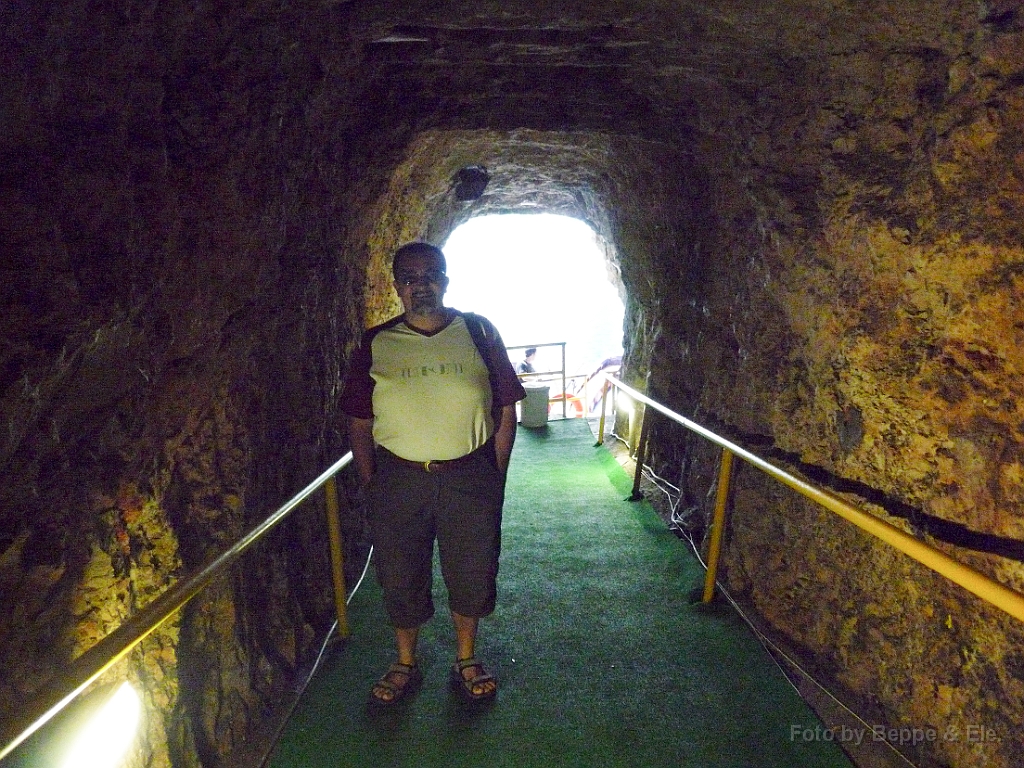 003 Grotte di Melissani