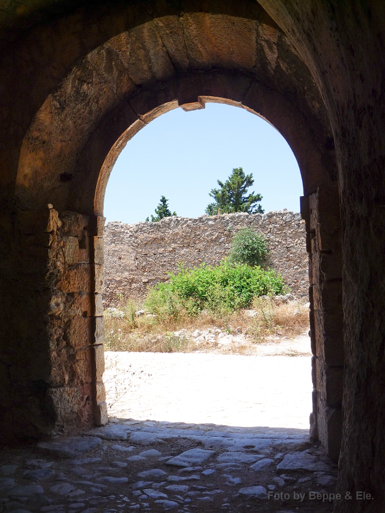 049 Castello di Assos